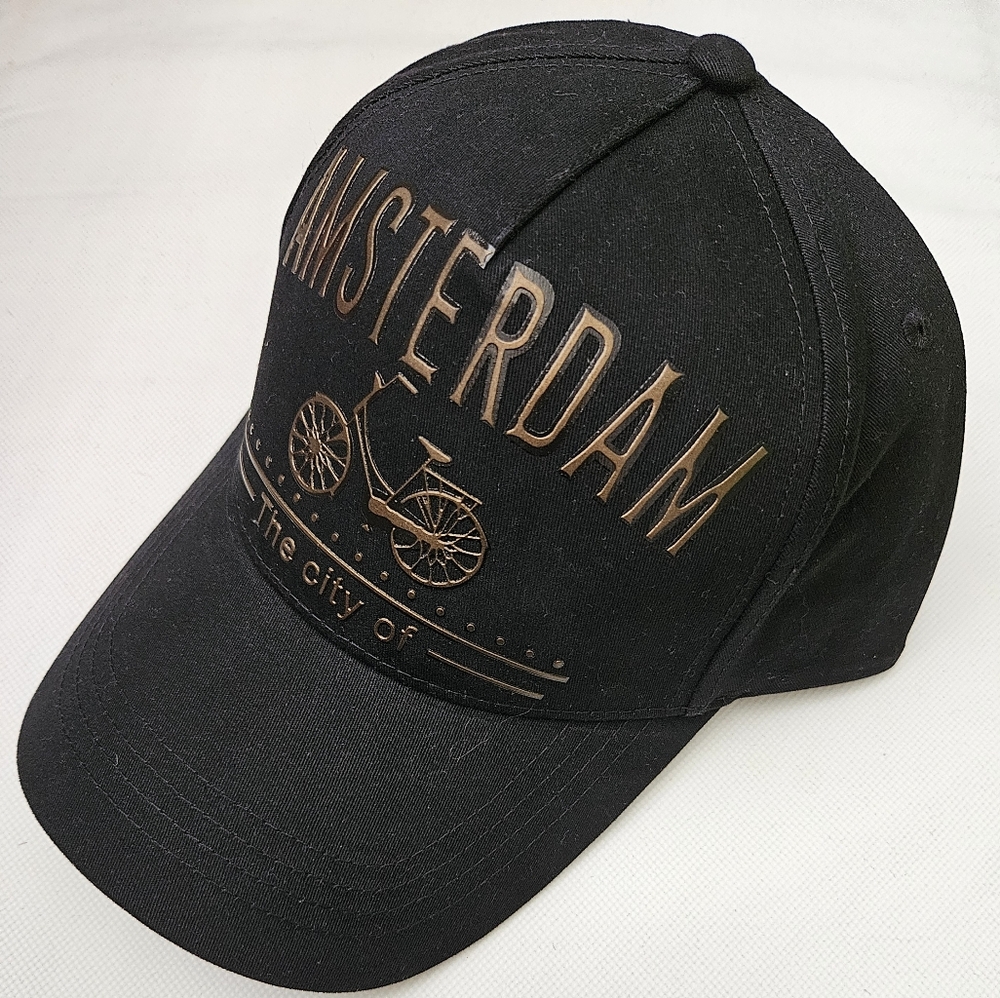🚲🧢 Amsterdam Holland black and gold Robin Ruth hat cap